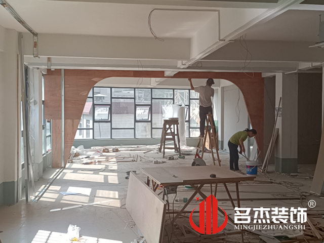 办公室桃子视频免费下载观看动漫设计